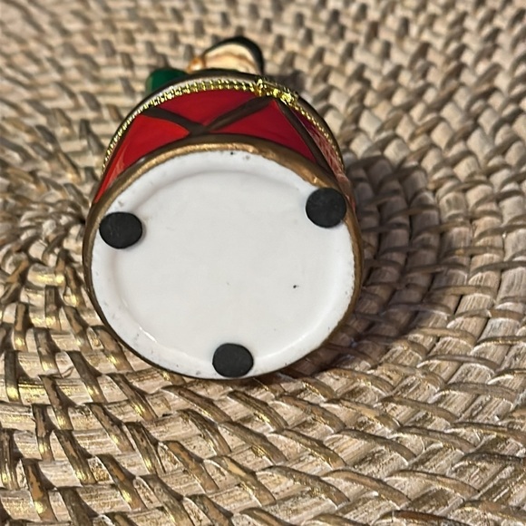 NWT Greenbrer International Porcelain Limoge Christmas Tin Soldier Trinket Box - Picture 6 of 6